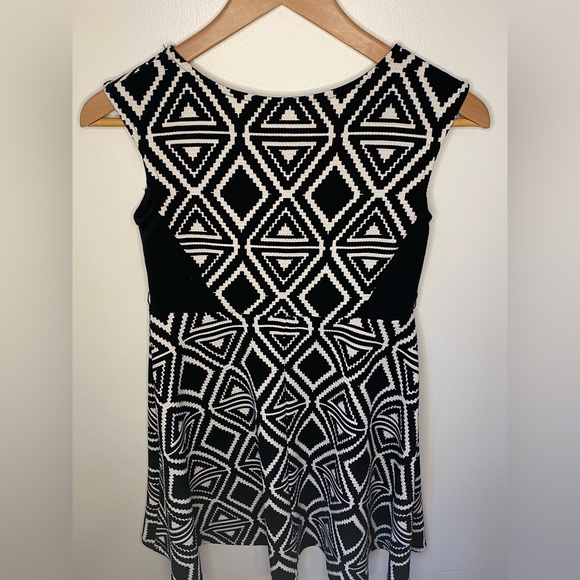 Black and white dress size 12 girls - Picture 2 of 2